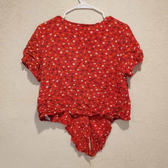 Madewell Novel Tie-Front Top in Prairie Posies Red Short Sleeve V-Neck Size Larg - Picture 6 of 8